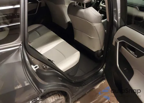 2025 Toyota Rav4 Hybrid Xle Premium from USA, damaged, VIN JTMB6RFV7SD158040